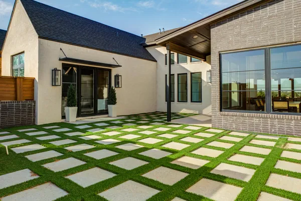 $1,095,000 | 8114 County Road 7000, Lubbock, TX 79407