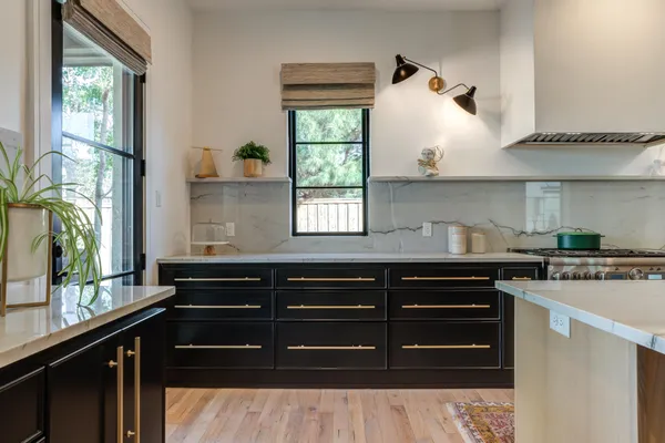 $1,095,000 | 8114 County Road 7000, Lubbock, TX 79407