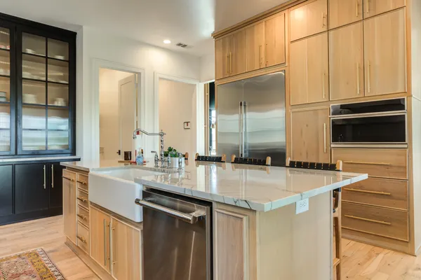 $1,095,000 | 8114 County Road 7000, Lubbock, TX 79407