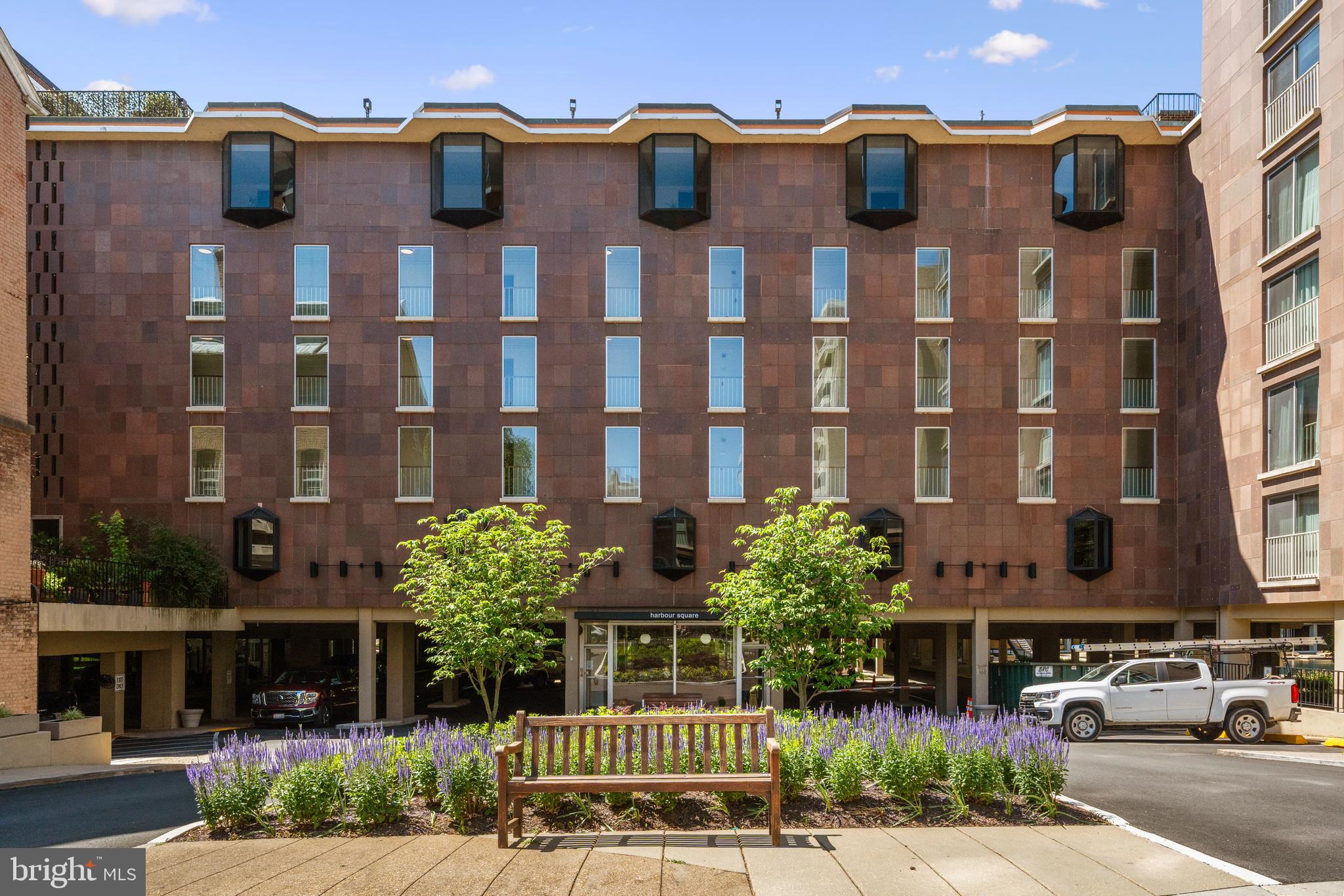 530 N Street Southwest, Unit S706 Washington, DC 20024 - Photo 1 of 46