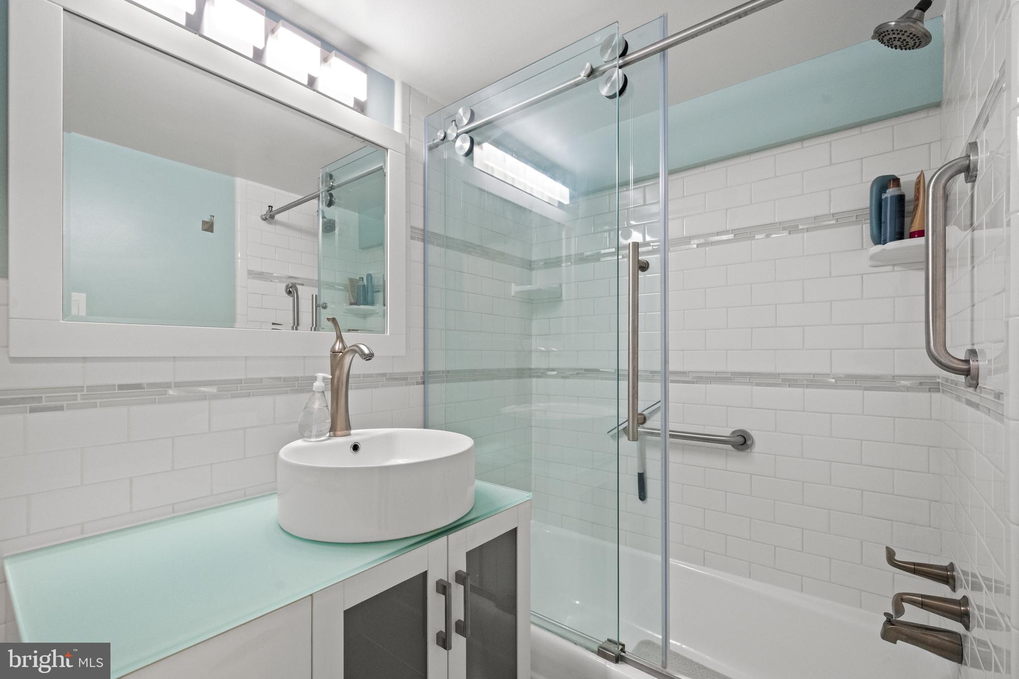 530 N Street Southwest, Unit S706 Washington, DC 20024 - Photo 23 of 46