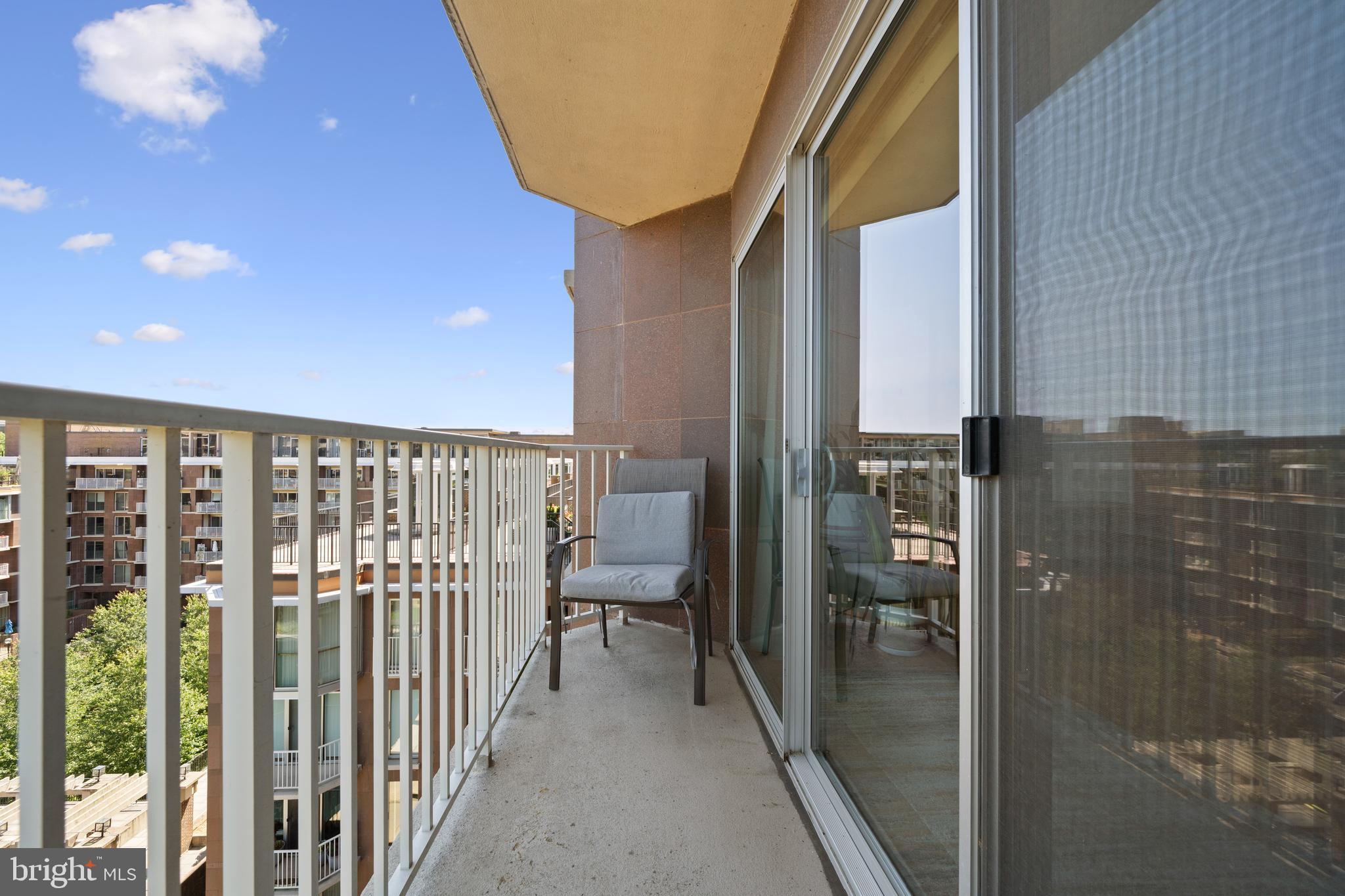 530 N Street Southwest, Unit S706 Washington, DC 20024 - Photo 8 of 46