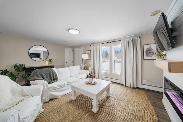 $350,000 | 291 Sawyer Road, Hampden, ME 04444