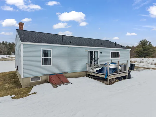 $350,000 | 291 Sawyer Road, Hampden, ME 04444