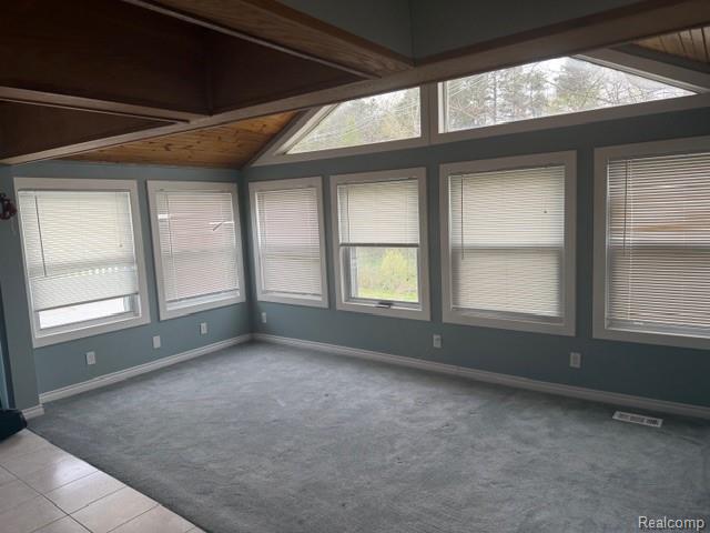 1983 Maxfield Lake Road Hartland, MI 48353 - Photo 5 of 10