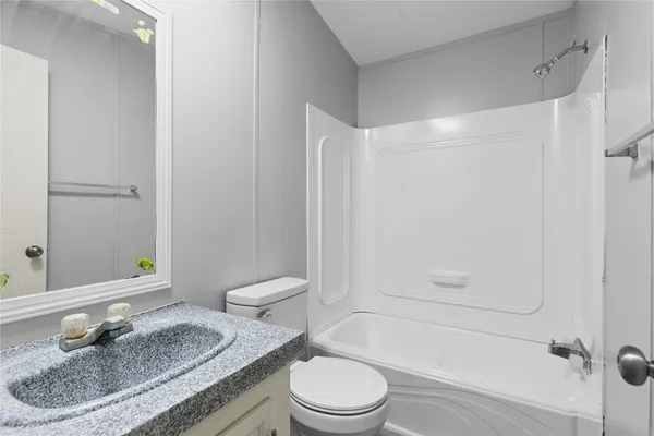 $119,900 | 184 Lions Circle, Onalaska, TX 77360