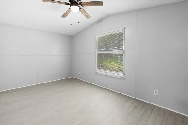 $119,900 | 184 Lions Circle, Onalaska, TX 77360