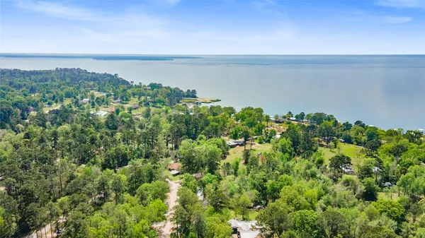 $119,900 | 184 Lions Circle, Onalaska, TX 77360