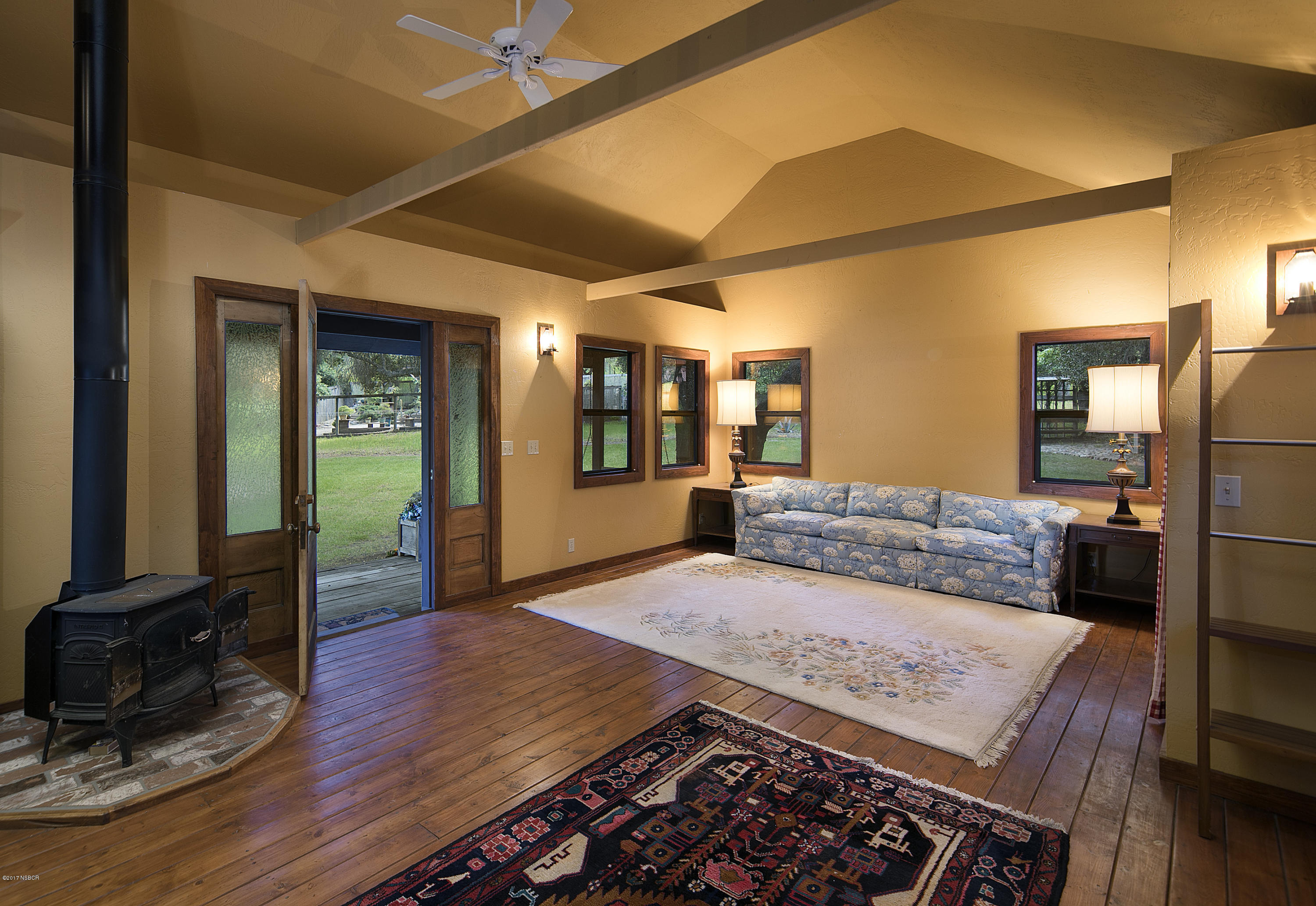 915 Canyon Ridge Road Solvang, CA 93463 - Photo 15 of 23 915CanyonRidge_06