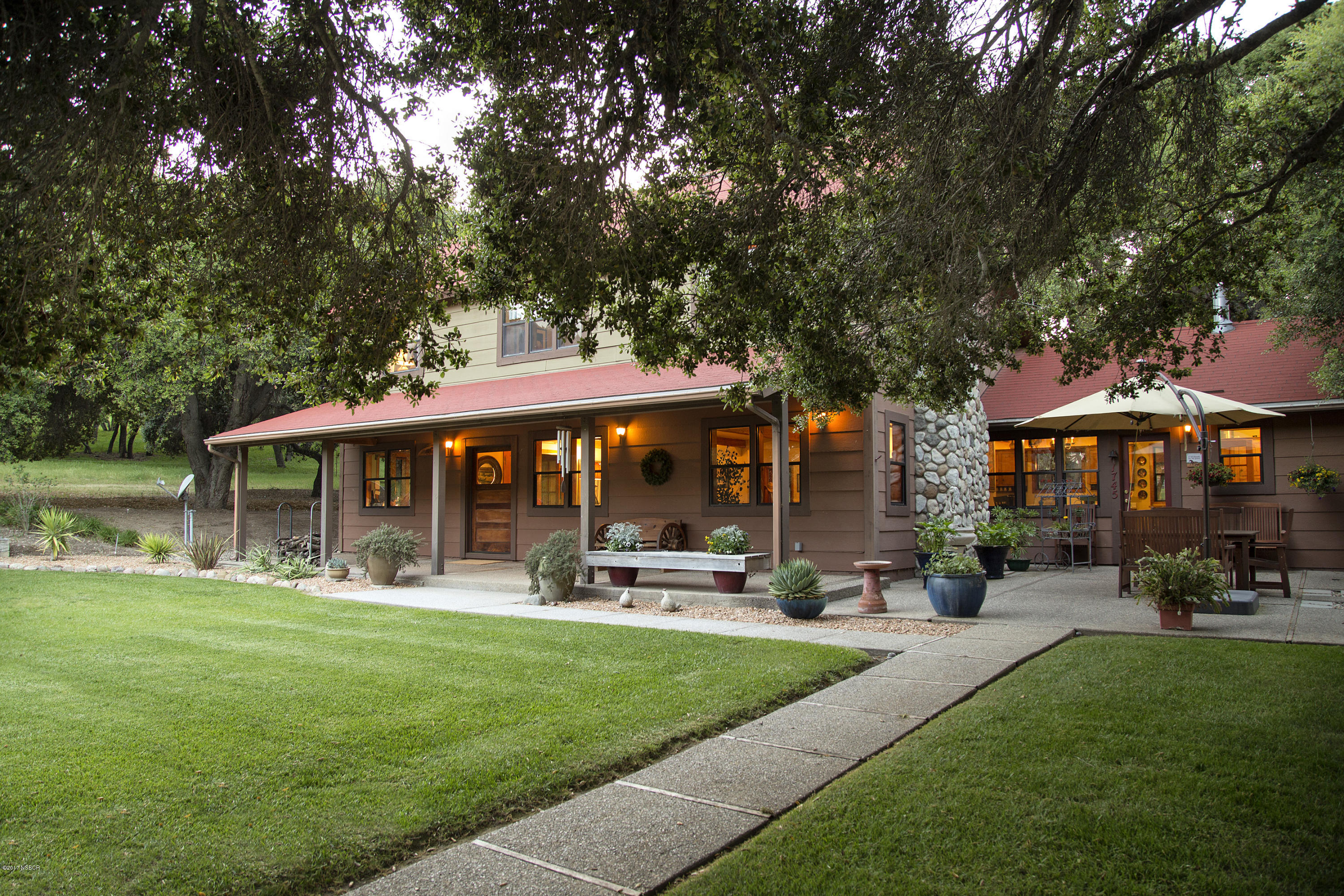 915 Canyon Ridge Road Solvang, CA 93463 - Photo 4 of 23 915CanyonRidge_20