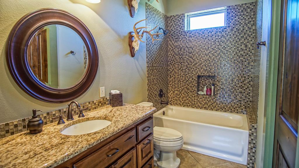 1111 D Red Corral Ranch Road Wimberley, TX 78676 - Photo 14 of 19 Gallery Image 14