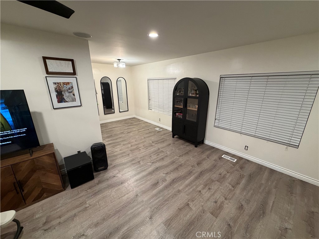 1155 South Riverside Avenue South, Unit 10 Rialto, CA 92376 - Photo 27 of 36