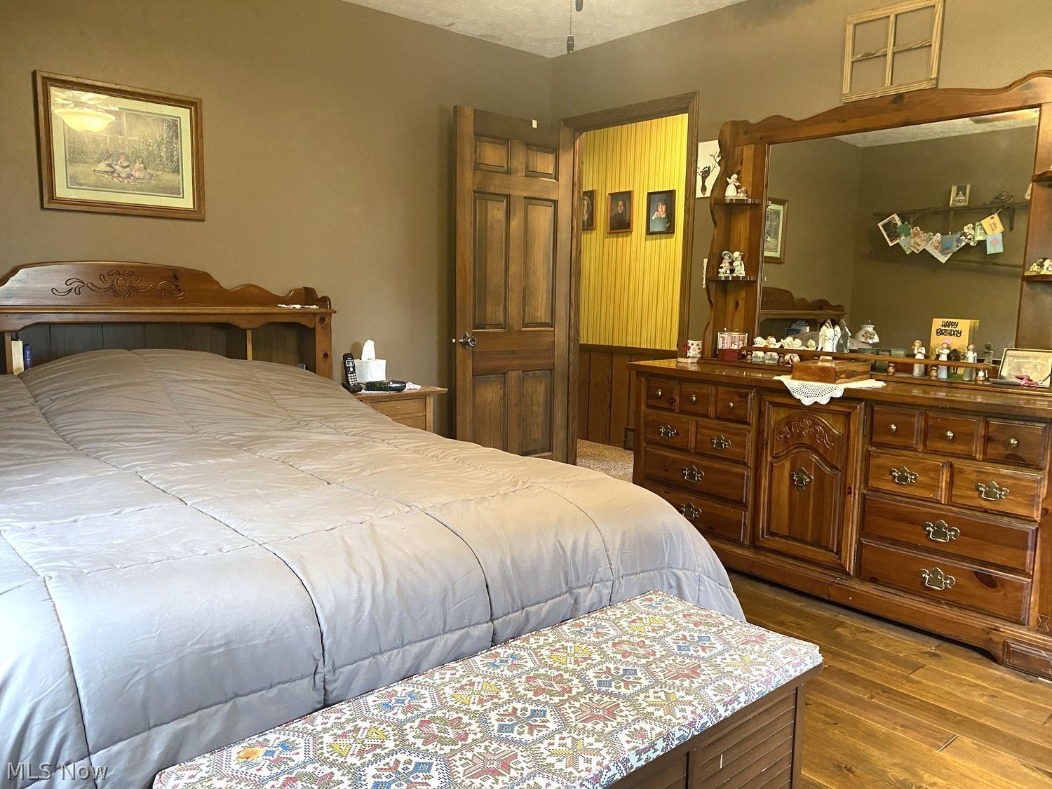 90900 Plum Run Road Bowerston, OH 44695 - Photo 14 of 28 Master bedroom