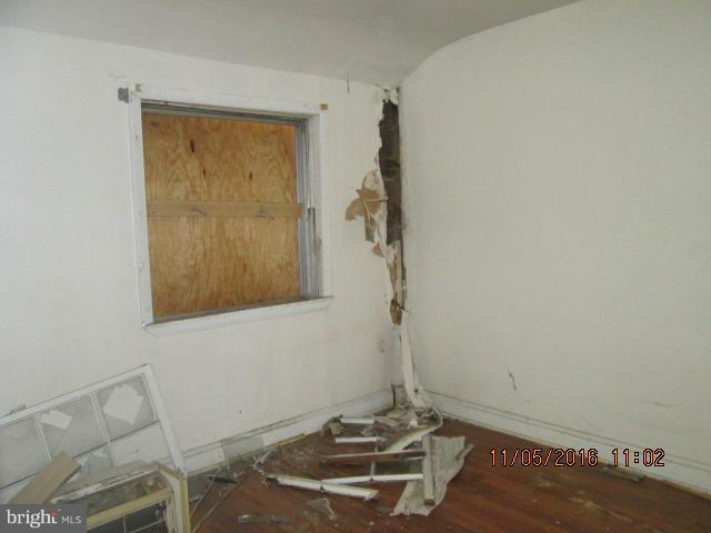 8546 Kavanagh Road Baltimore, MD 21222 - Photo 10 of 15 2nd Bedroom