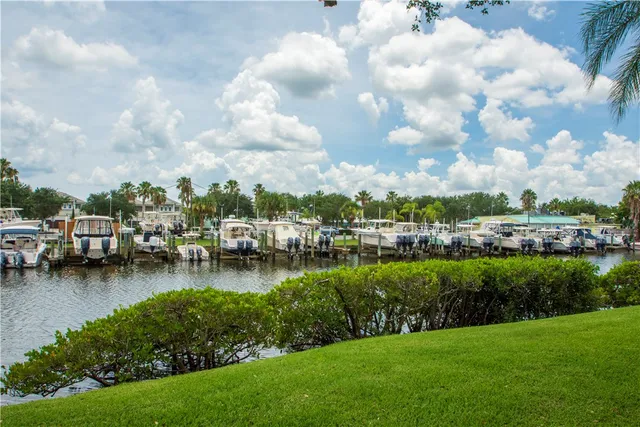 $100,000 | 2800 Indian River Boulevard, Unit 2Q, Vero Beach, FL 32960