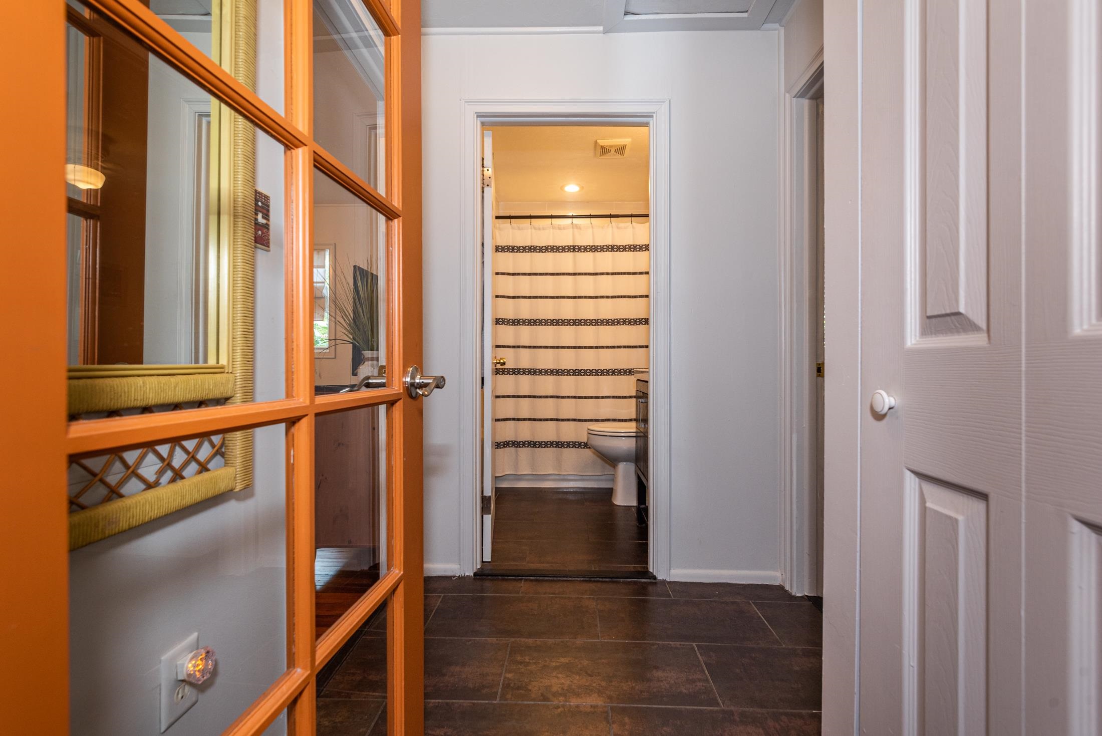 132 Oneida Street St. Augustine, FL 32084 - Photo 16 of 36 a view of an entryway