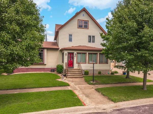 $199,500 | 415 North 4th Street, Chatsworth, IL 60921
