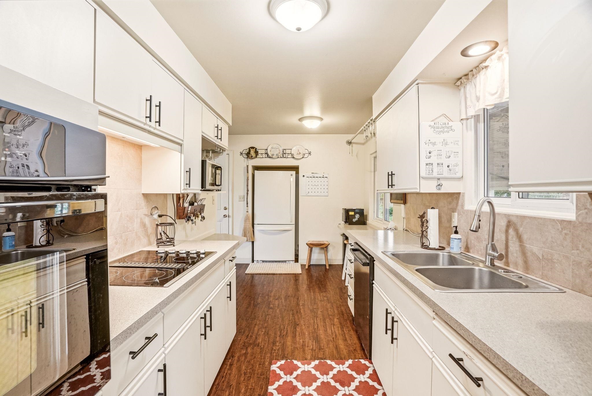 735 Clover Street Cheney, WA 99004 - Photo 11 of 38