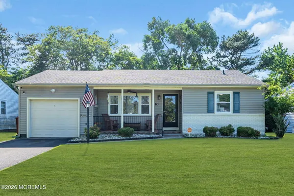 $350,000 | 10 York Street, Toms River, NJ 08757