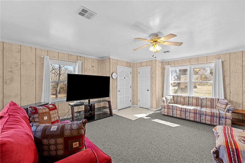 29870 Lookout Road Paola, KS 66071 - Photo 33 of 66