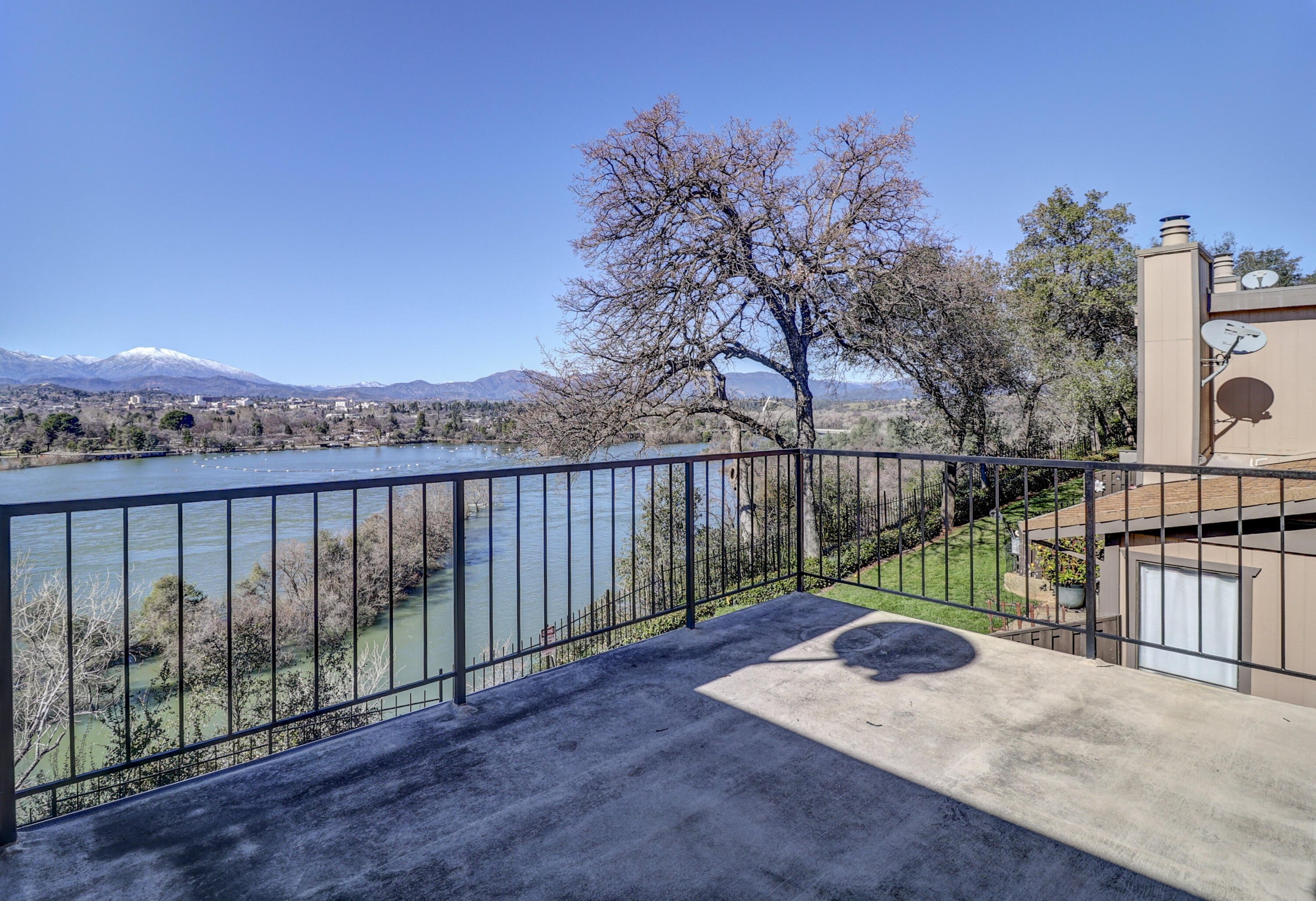1959 Bechelli Lane Redding, CA 96002 - Photo 21 of 46 Upper Balcony