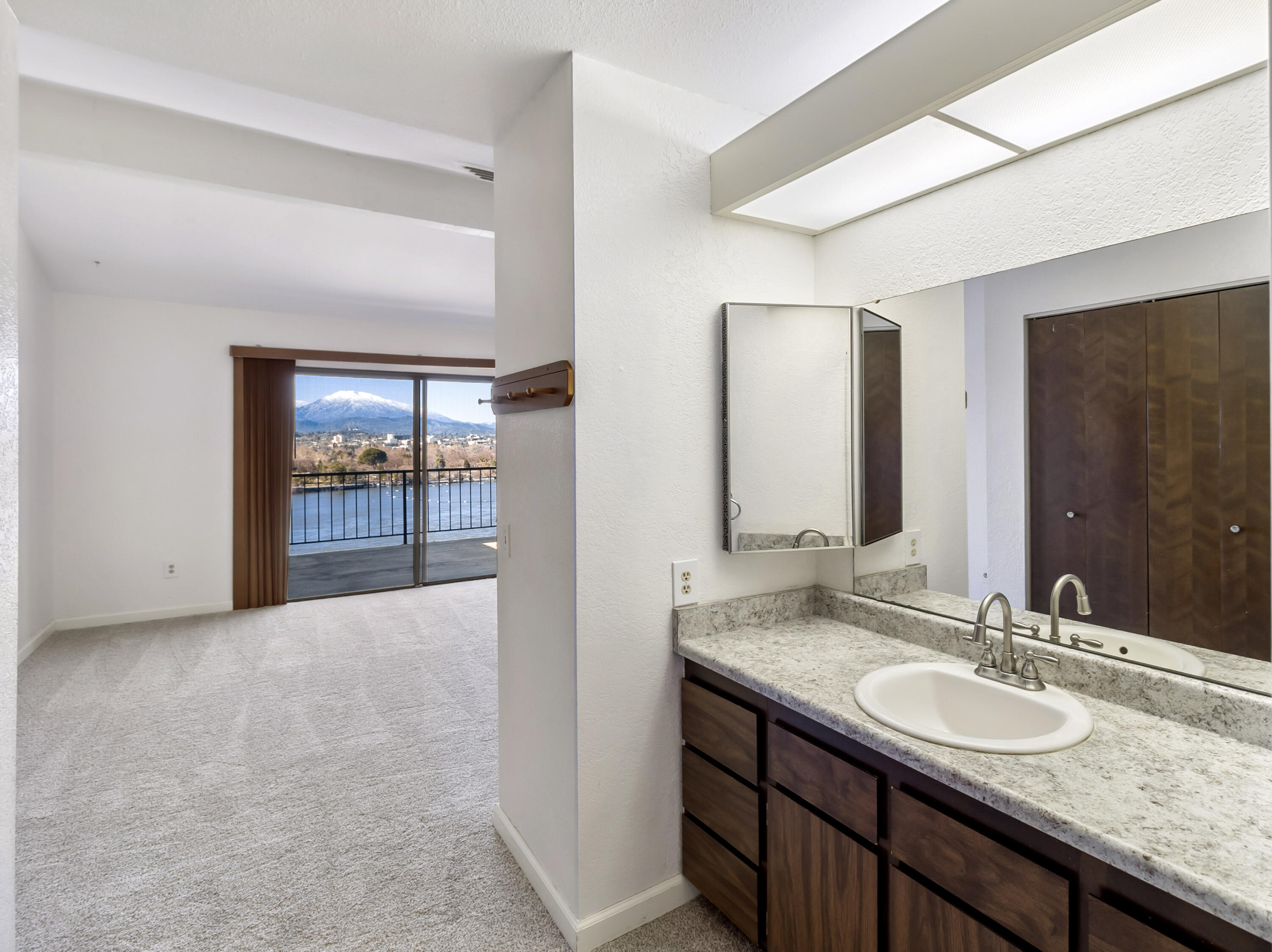 1959 Bechelli Lane Redding, CA 96002 - Photo 22 of 46 Primary Bathroom