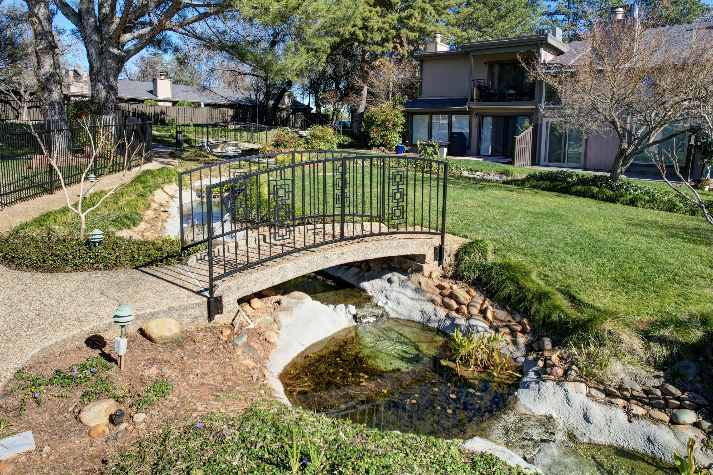 1959 Bechelli Lane Redding, CA 96002 - Photo 33 of 46 The Bluffs Community