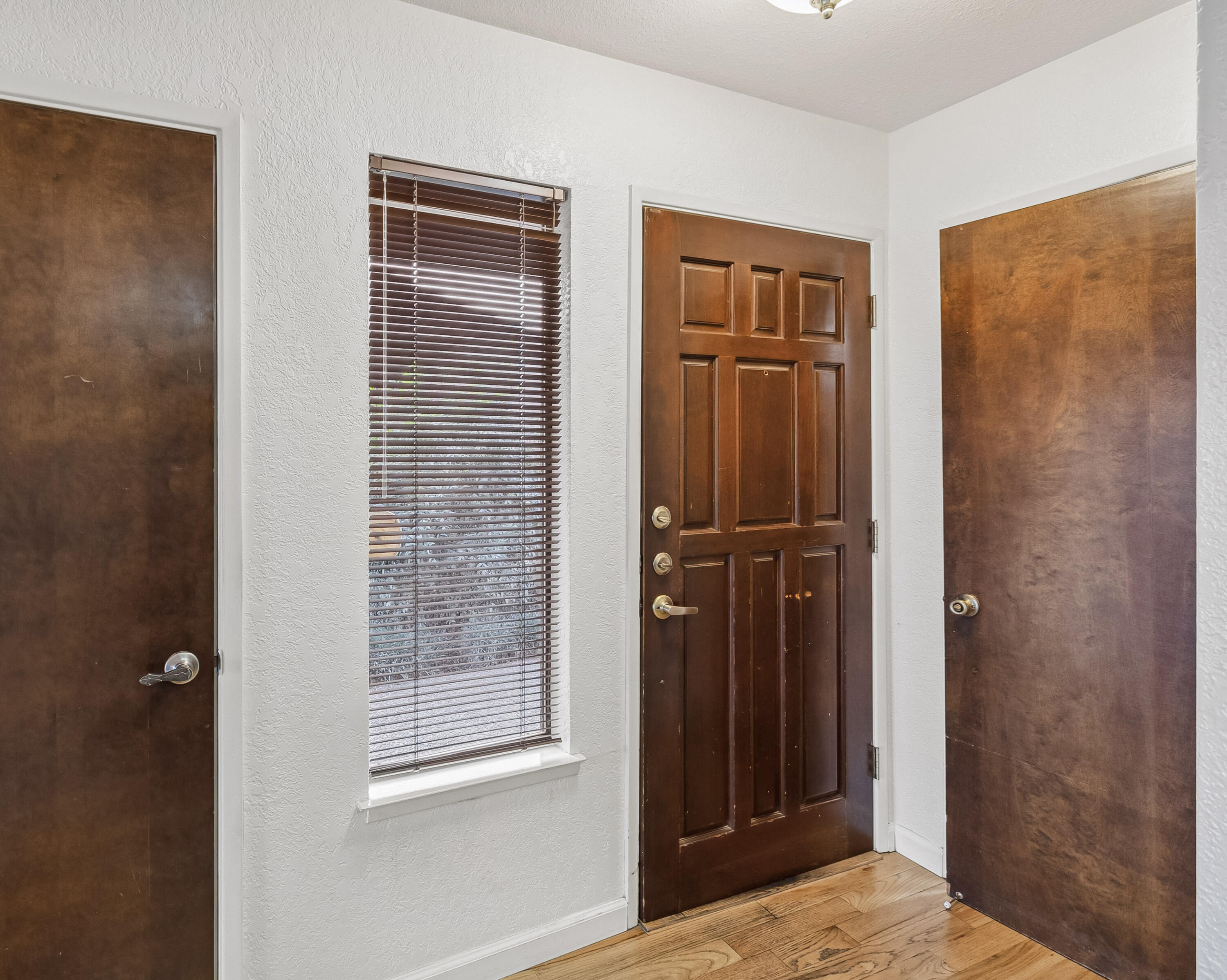 1959 Bechelli Lane Redding, CA 96002 - Photo 8 of 46 Entry