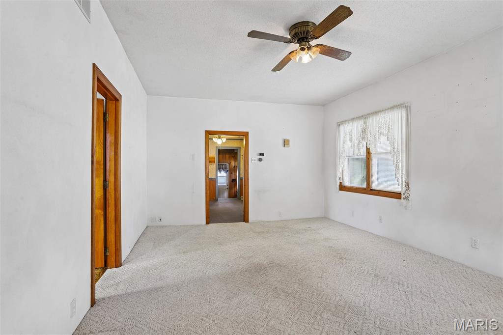 306 South 2nd Street Benld, IL 62009 - Photo 4 of 26