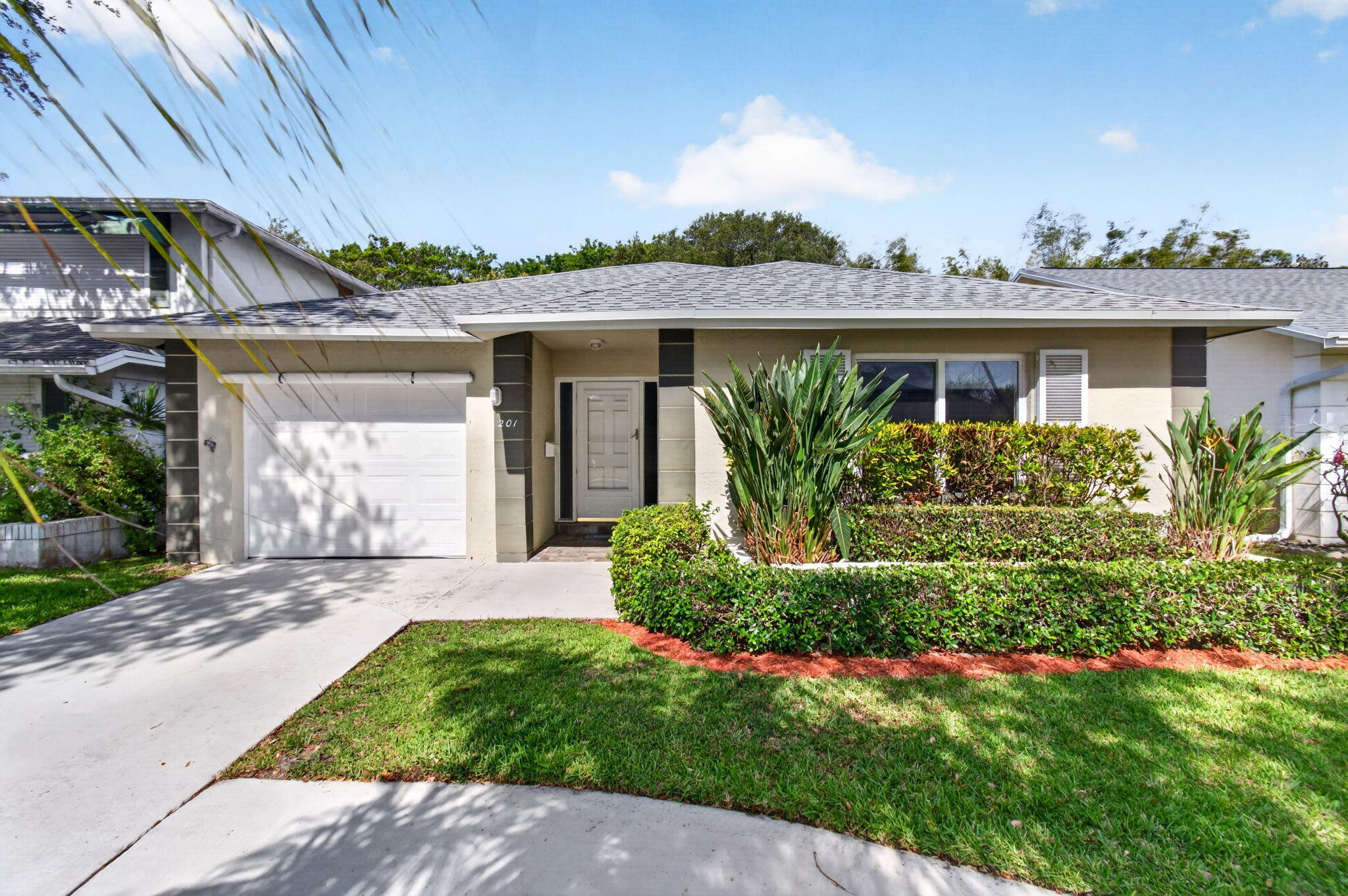 201 Del Rio Boulevard Boca Raton, FL 33432 - Photo 1 of 60 7-web-or-mls-DSC_8112