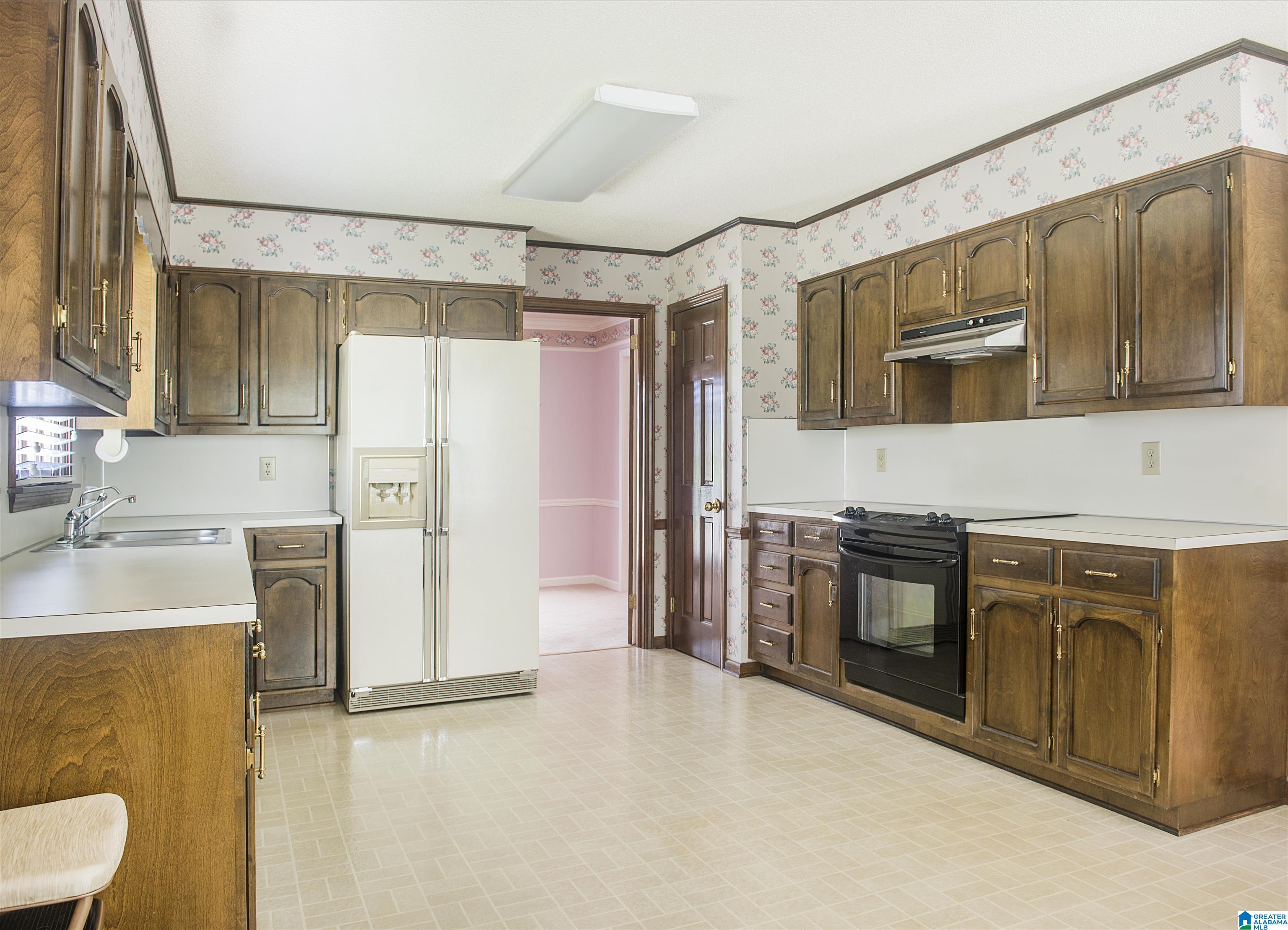 4550 Little Ridge Drive Birmingham, AL 35242 - Photo 8 of 36