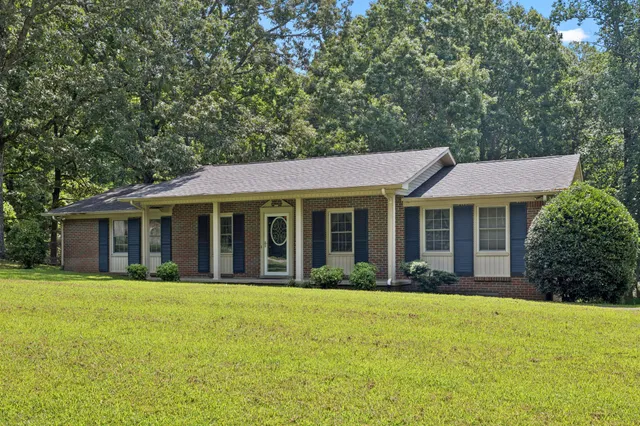 $339,999 | 106 Dogwood Circle, Waverly, TN 37185