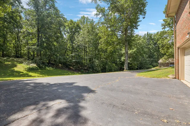 $339,999 | 106 Dogwood Circle, Waverly, TN 37185