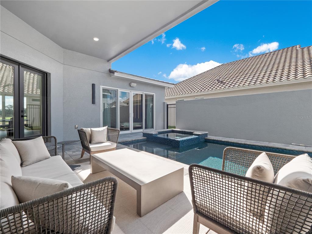 239 Hampton Loop Davenport, FL 33837 - Photo 10 of 43 a living room with furniture