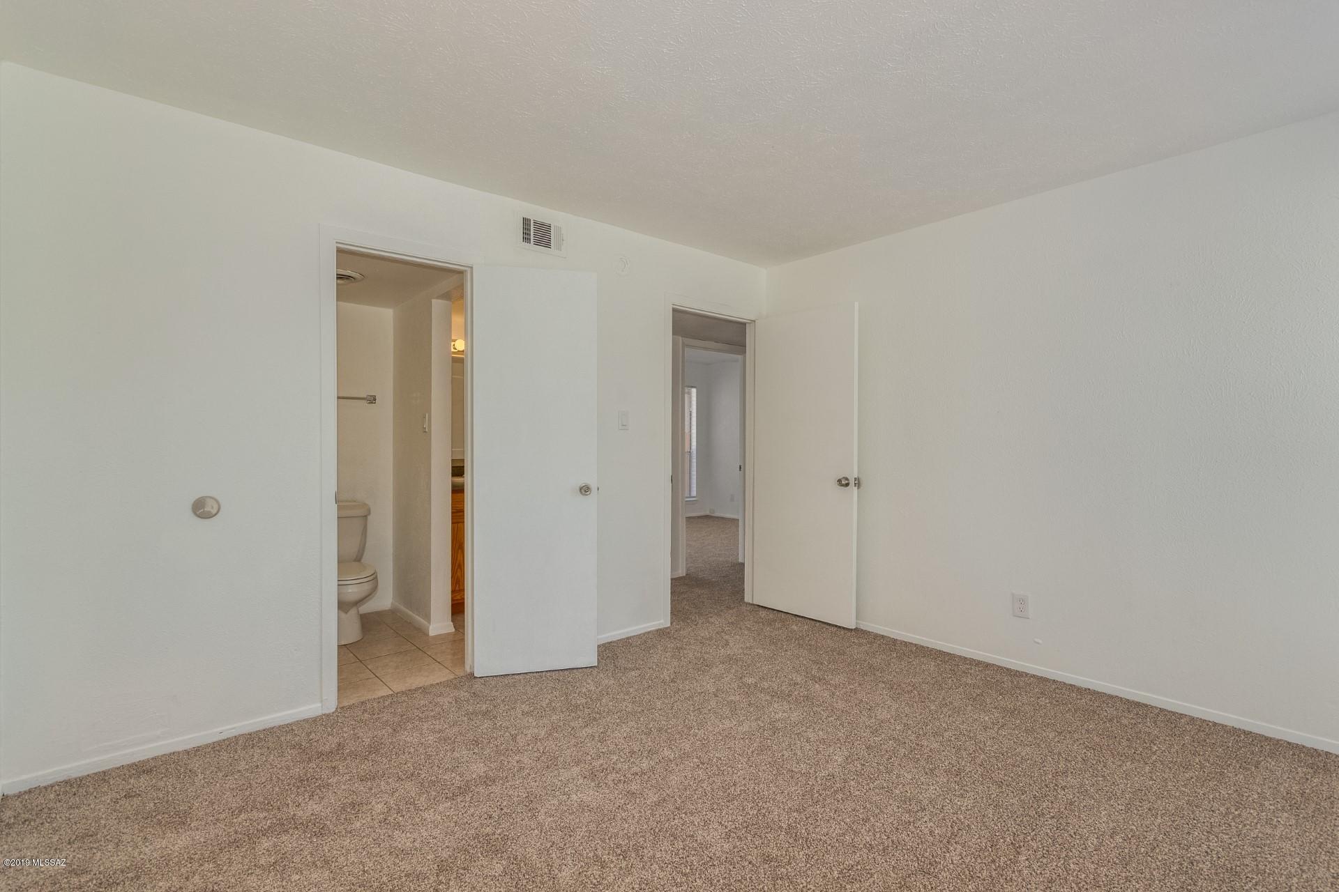 1620 North Wilmot Road, Unit L106 Tucson, AZ 85712 - Photo 14 of 20