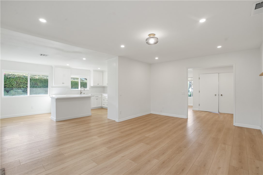 1185 La Subida Court Riverside, CA 92507 - Photo 20 of 37