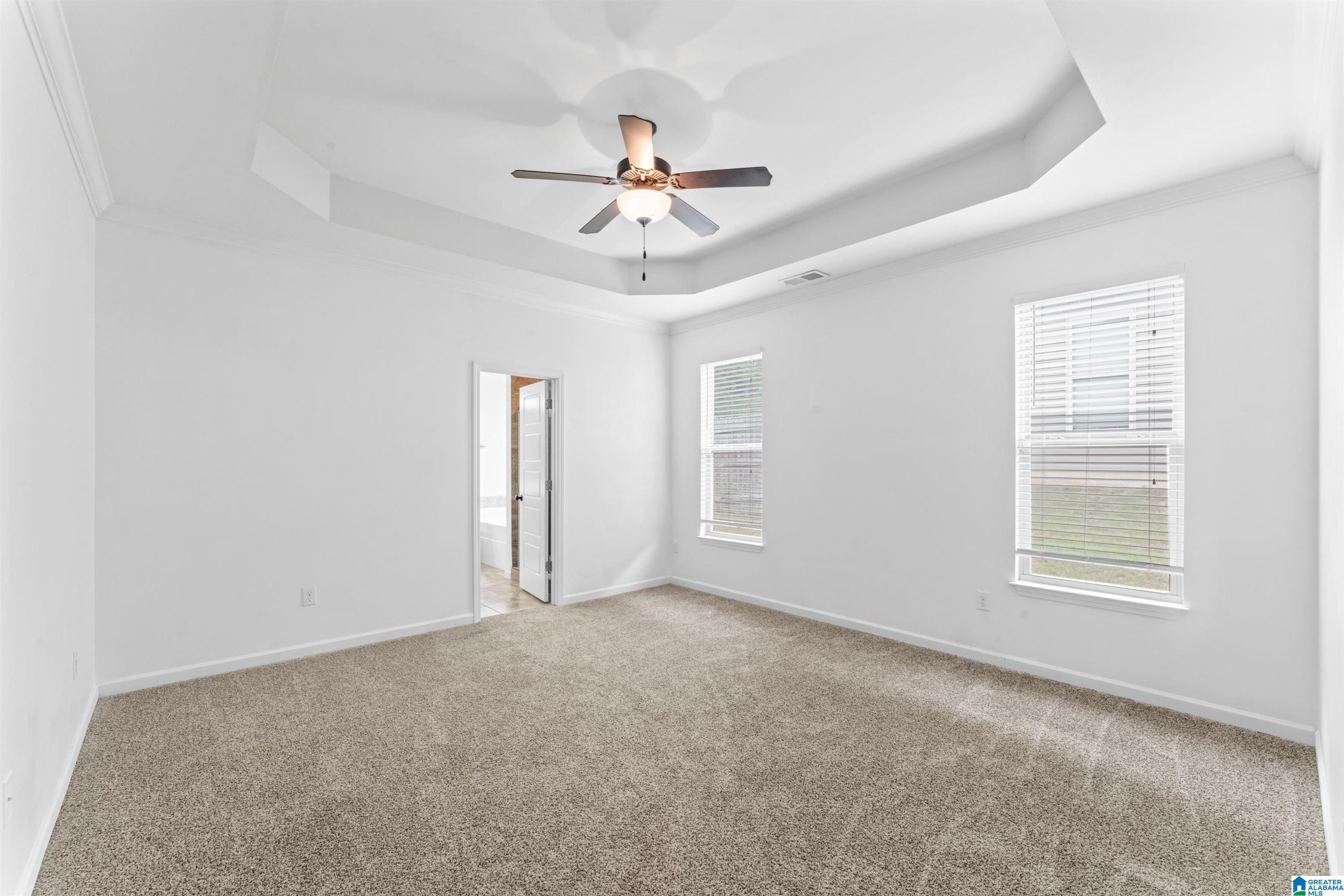 2043 Kerry Circle Calera, AL 35040 - Photo 15 of 38
