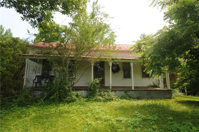 706 Kizer Ridge Road Erin, TN 37061 - Photo 3 of 5 Gallery Image 3