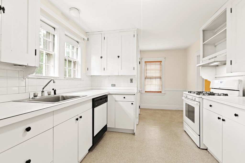 93 Powder Mill Road Maynard, MA 01754 - Photo 11 of 25 Gallery Image 11