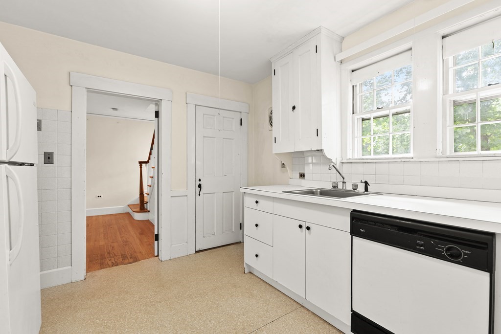 93 Powder Mill Road Maynard, MA 01754 - Photo 13 of 25 Gallery Image 13