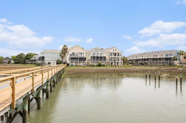 $999,000 | 126 West 2nd Street, Folly Beach, SC 29439