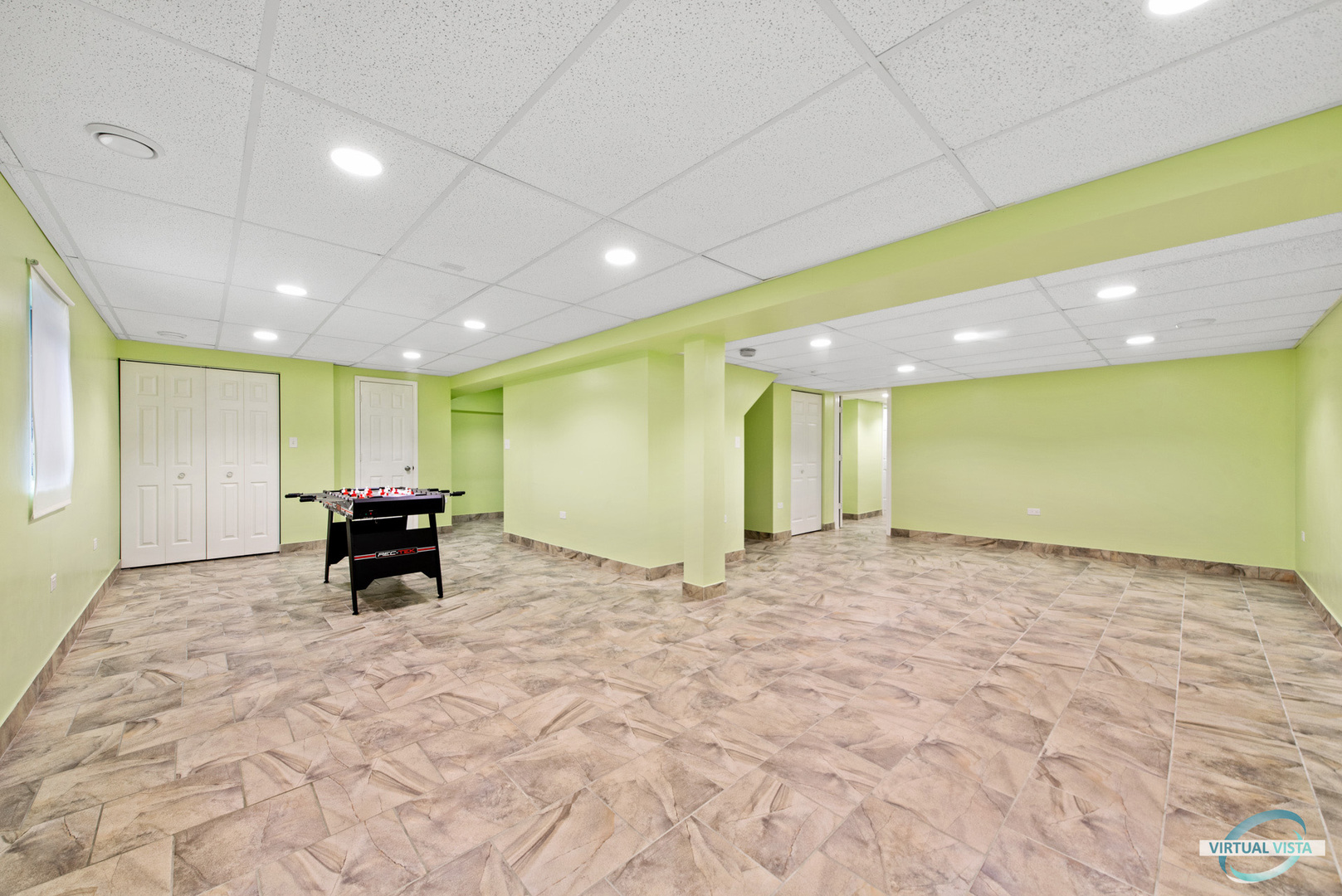 960 Millwood Drive Bartlett, IL 60103 - Photo 21 of 33 a view of livingroom with furniture