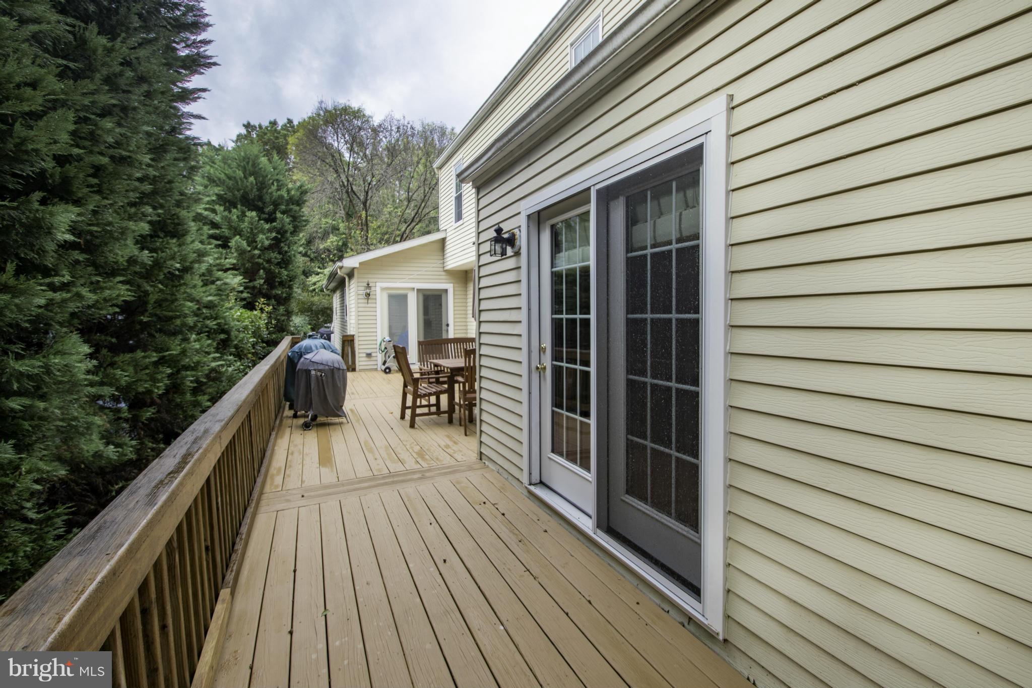 249 Mill Church Road Arnold, MD 21012 - Photo 15 of 27 Deck