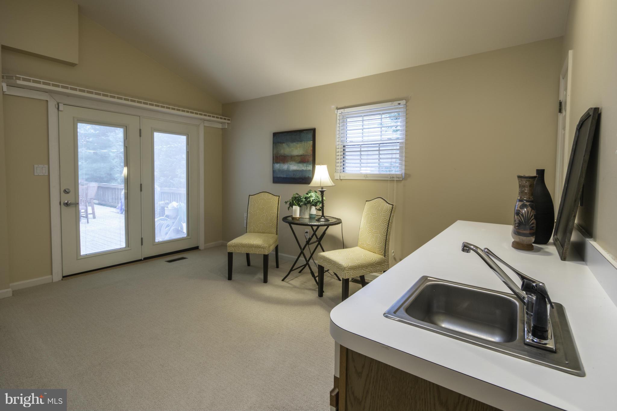 249 Mill Church Road Arnold, MD 21012 - Photo 23 of 27 In-Law suite living area