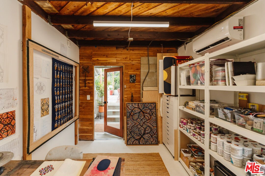 6457 Tokay Road Tujunga, CA 91042 - Photo 37 of 53 a view of parking