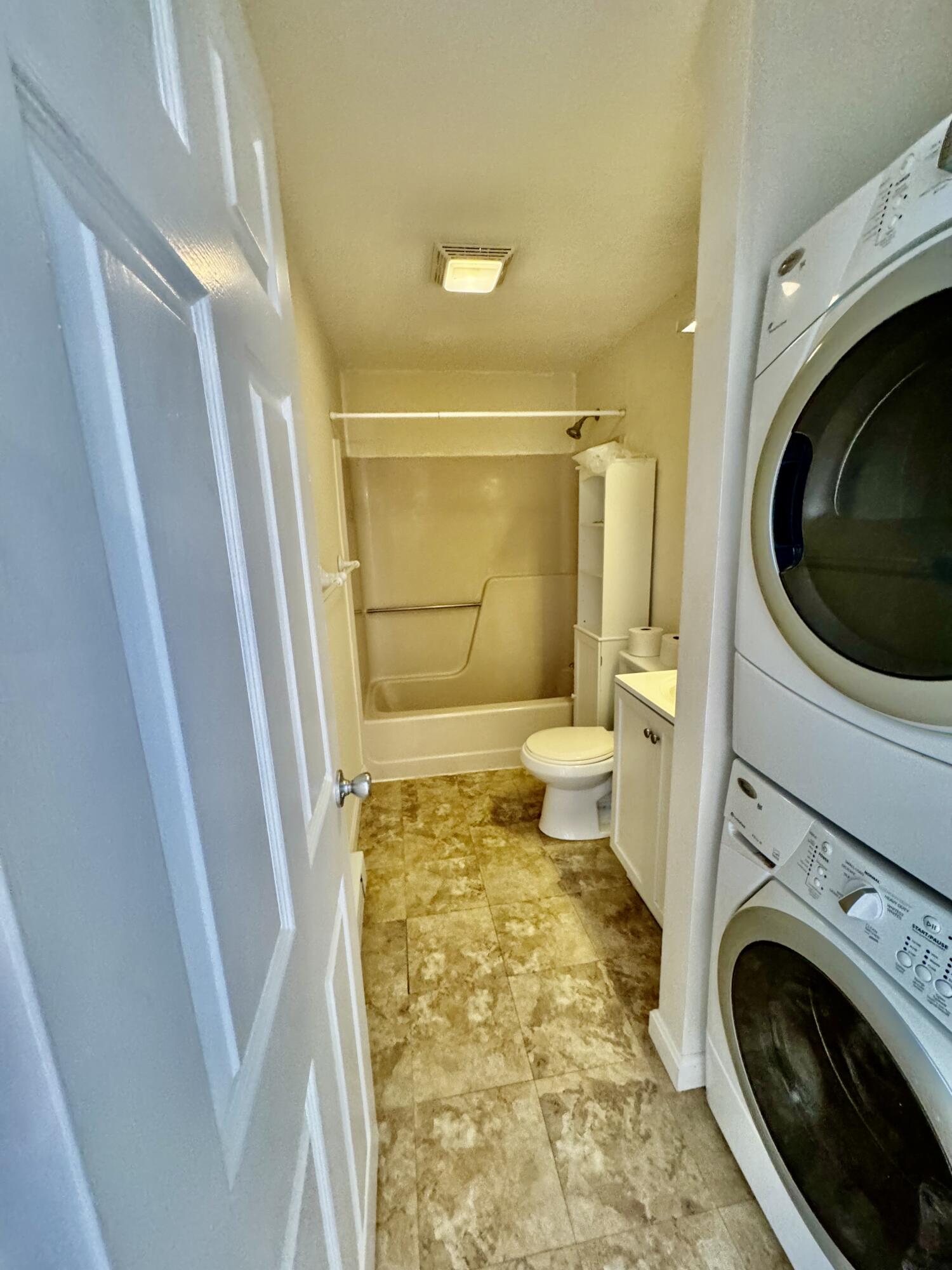 775 West Main Street, Unit 5 Hyannis, MA 02601 - Photo 14 of 20 IMG_5541