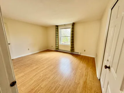 $350,000 | 775 West Main Street, Unit 5, Hyannis, MA 02601