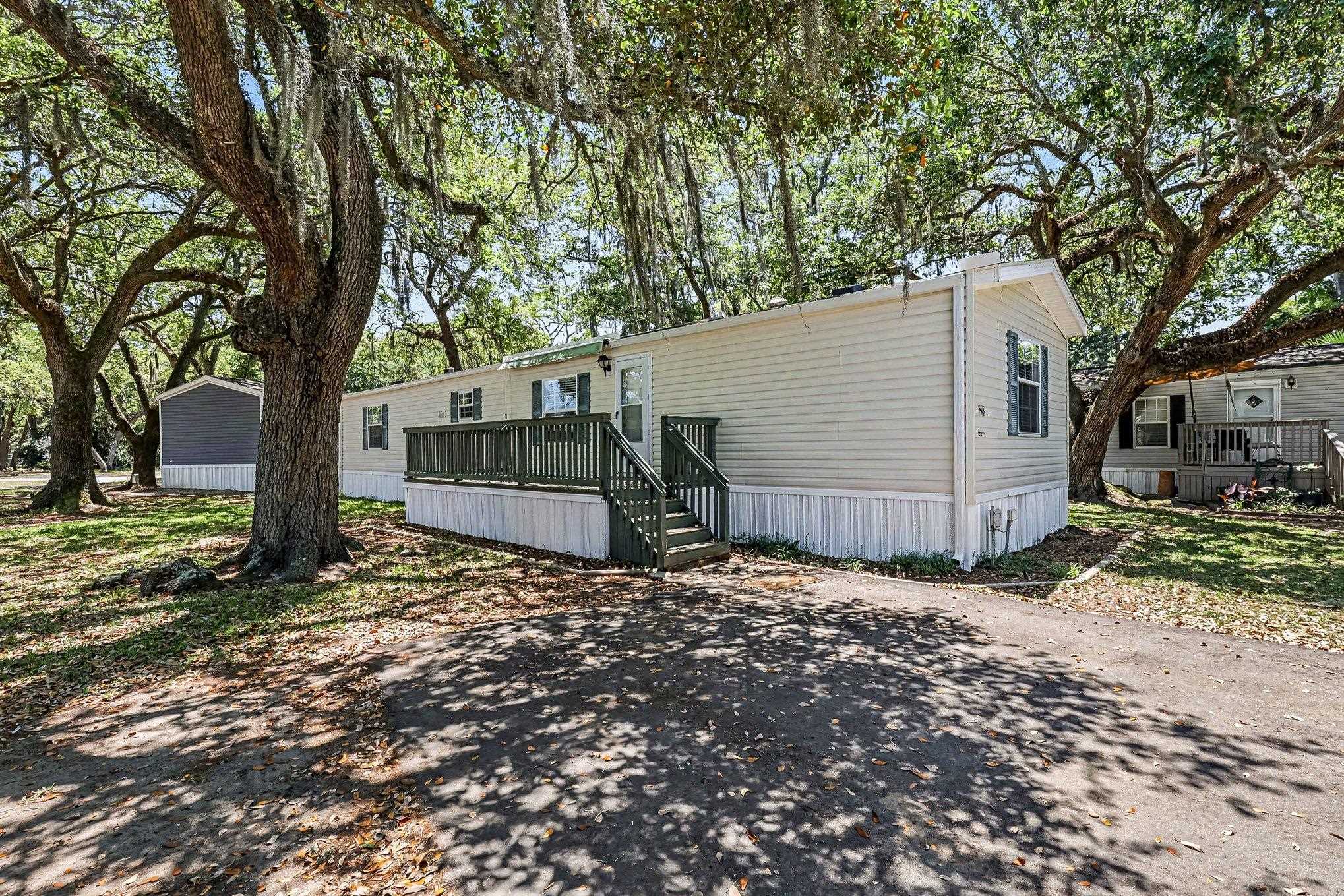 545 Eden Avenue Murrells Inlet, SC 29576 - Photo 2 of 30