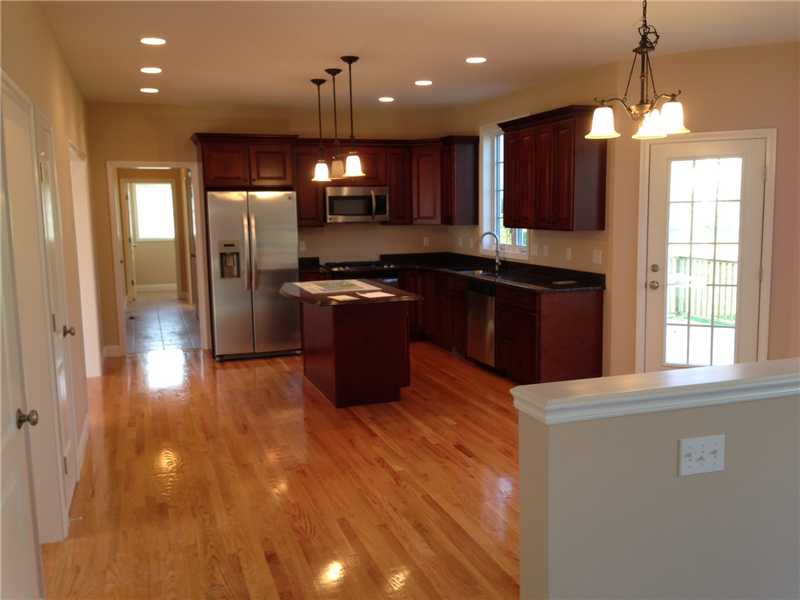 20 Cottrell Road Tiverton, RI 02878 - Photo 3 of 15 Kitchen.