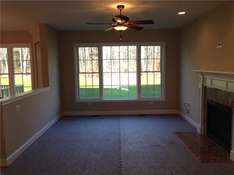 20 Cottrell Road Tiverton, RI 02878 - Photo 7 of 15 Den/Family/Great Room.